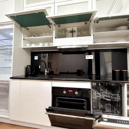 Old Town - Traugutta Street Apartment Krakow Bagian luar foto